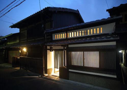 Kyoto Ikken Machiya Satoi Tetsusen Omiya Gojo Apartment Exterior photo